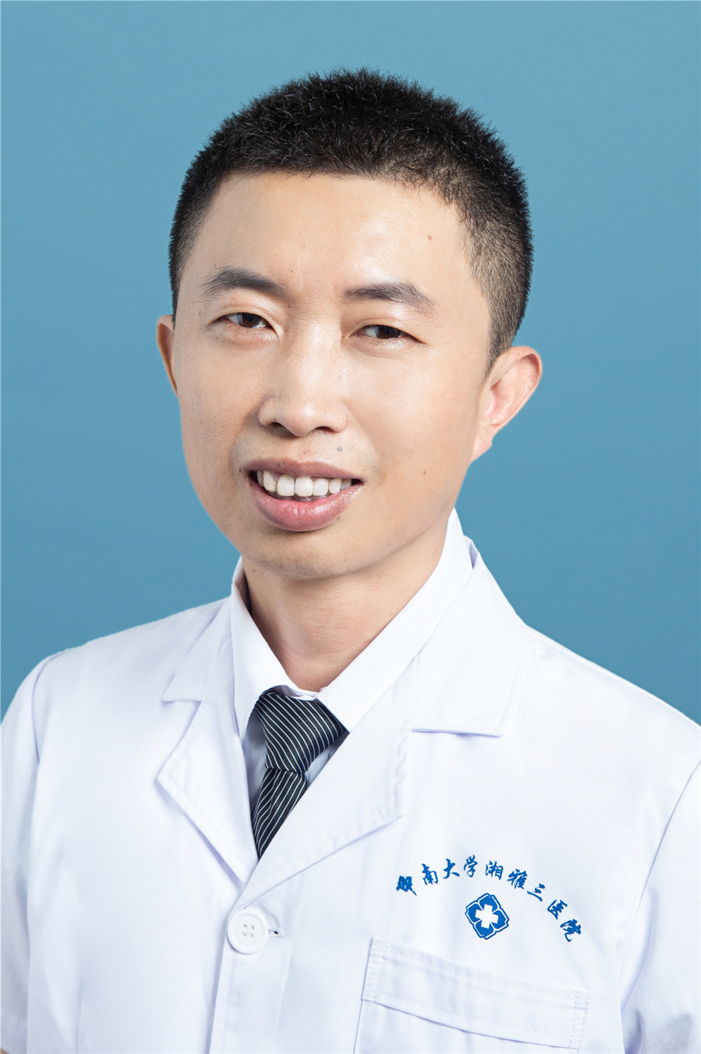 杨文龙