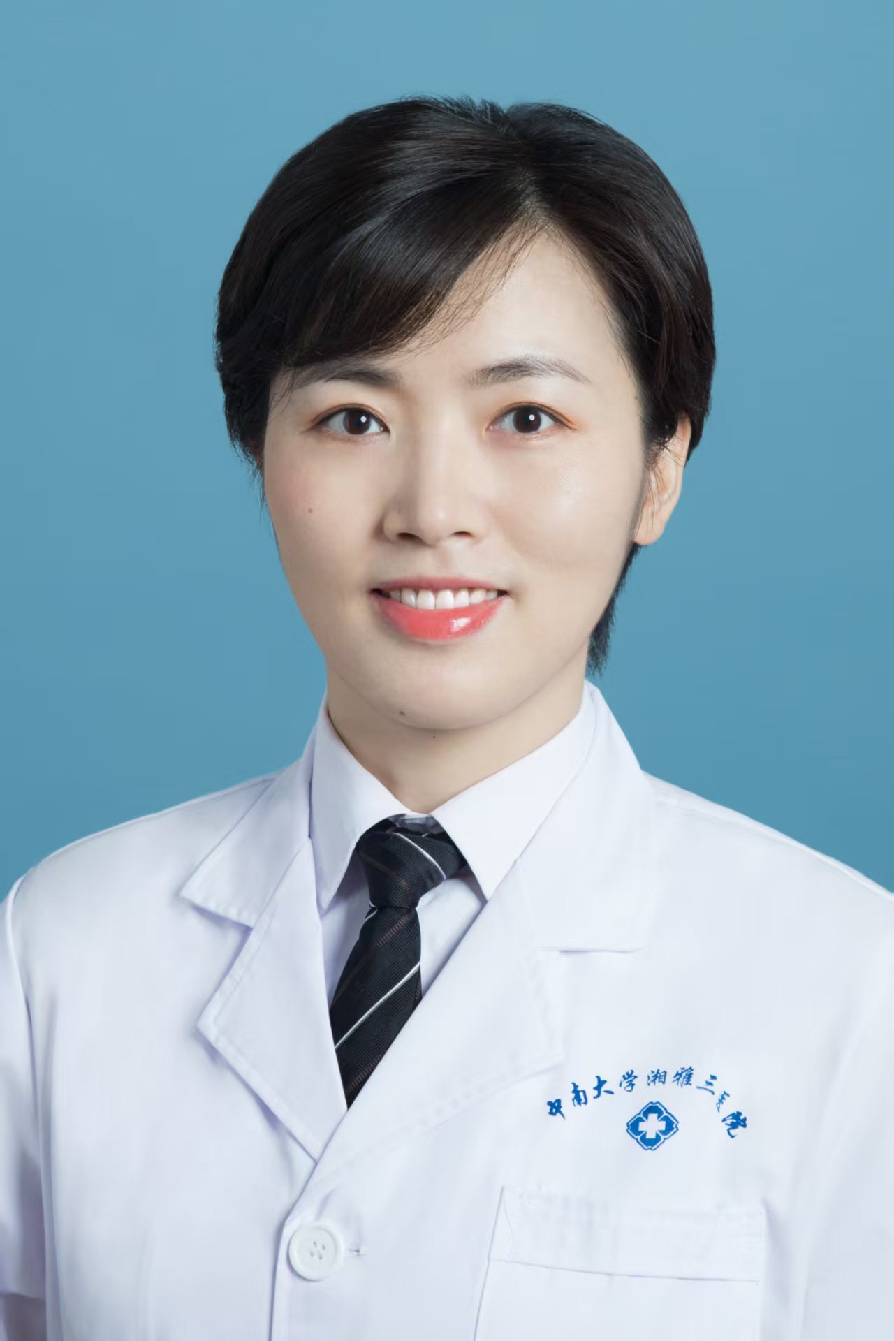 郑薇